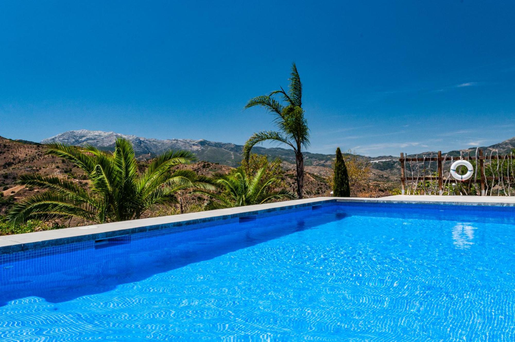 Aparthotel Nido Aguila Blanca Guaro Esterno foto